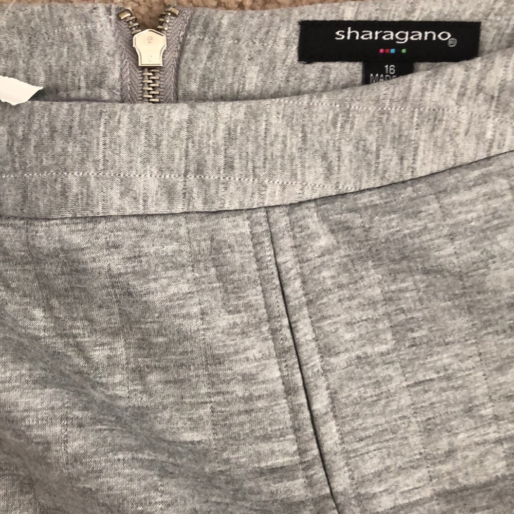 Gray shirt and skirt set - Picture 5 of 6